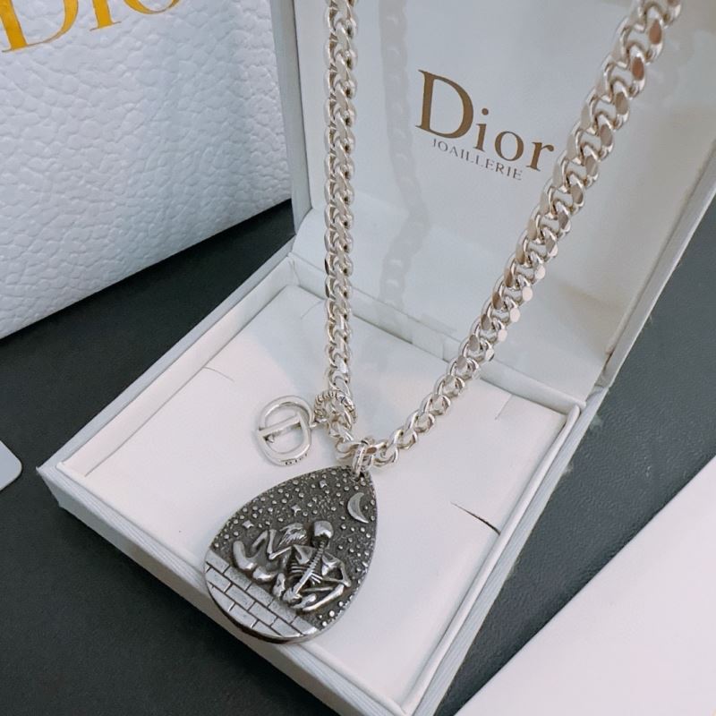 Christian Dior Necklaces